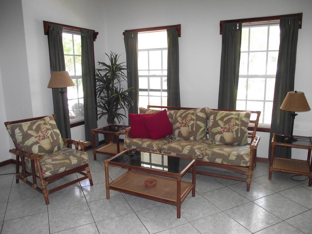 Cocotal Inn And Cabanas San Pedro  Zewnętrze zdjęcie